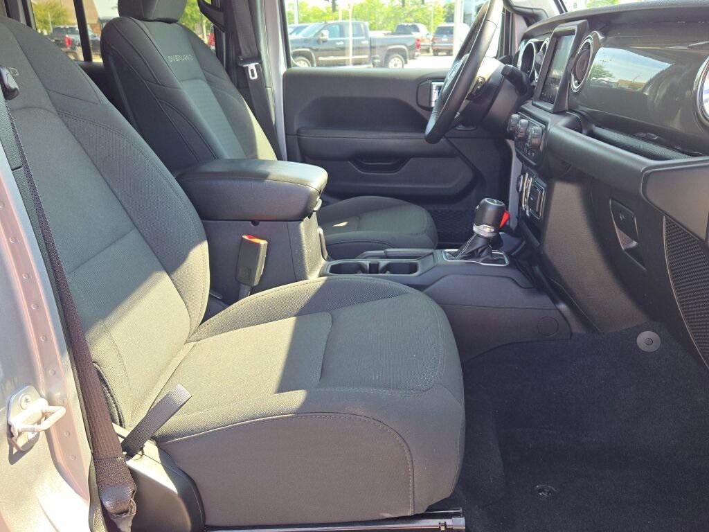 used 2020 Jeep Gladiator car, priced at $30,595