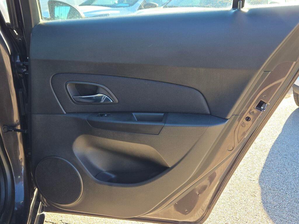 used 2014 Chevrolet Cruze car, priced at $5,961
