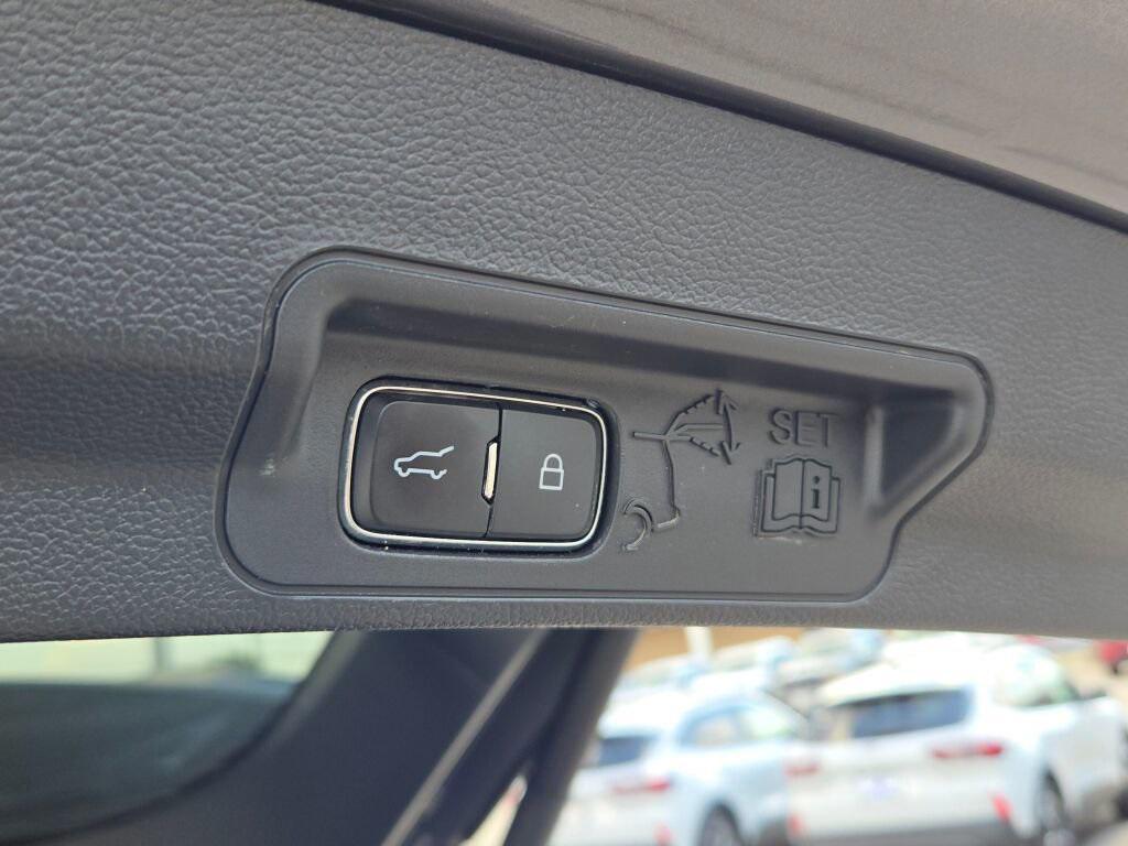 used 2021 Ford Explorer car, priced at $27,397