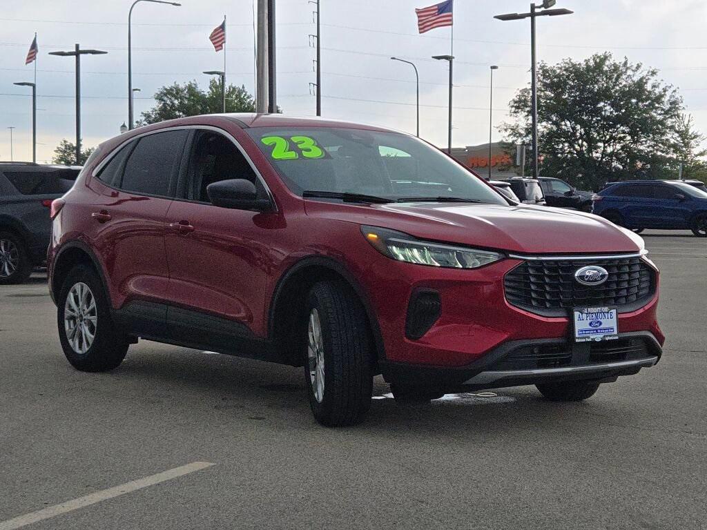 used 2023 Ford Escape car, priced at $21,437
