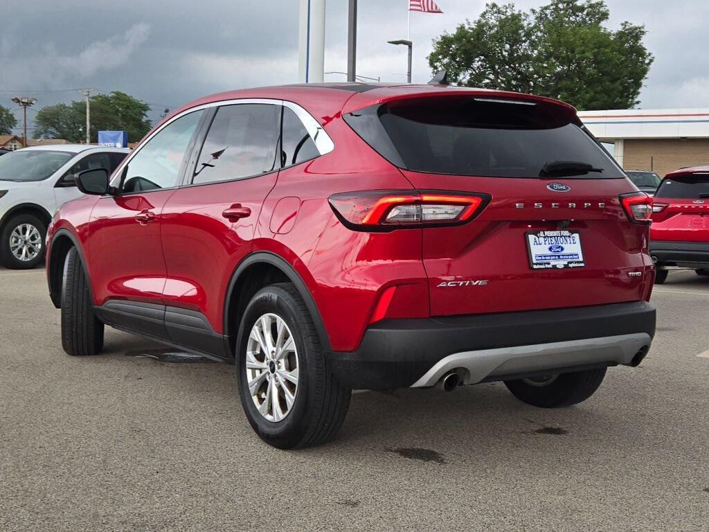 used 2023 Ford Escape car, priced at $21,437