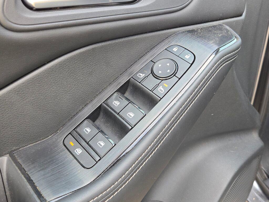 used 2023 Nissan Rogue car, priced at $22,399