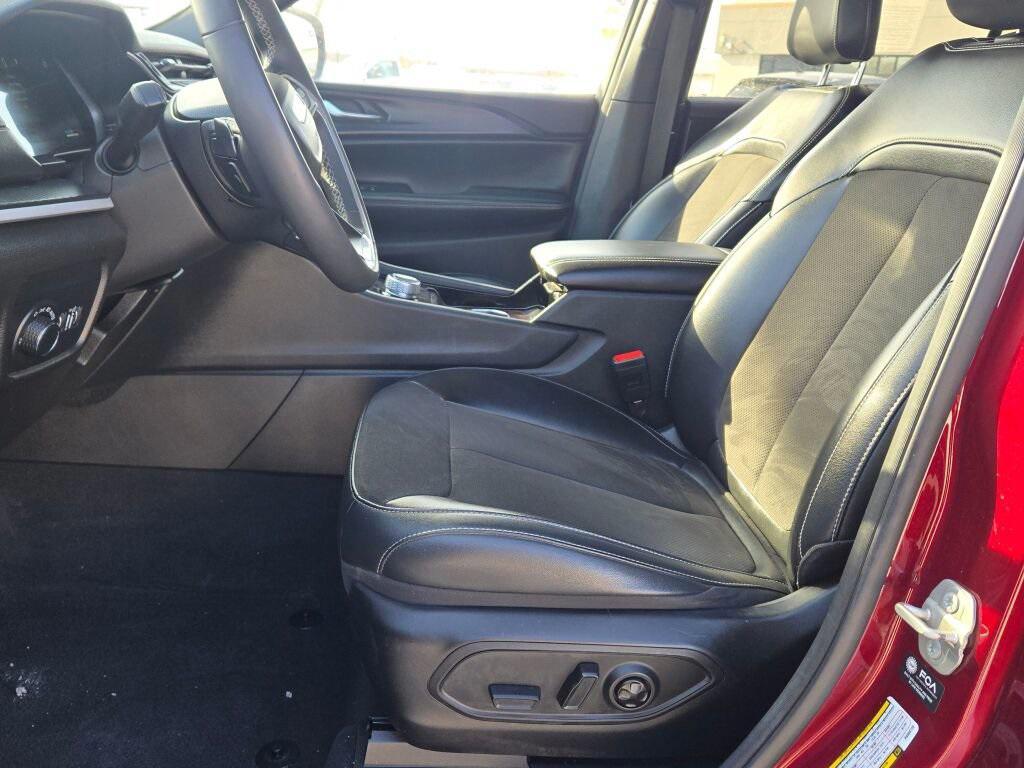 used 2023 Jeep Grand Cherokee L car, priced at $27,291