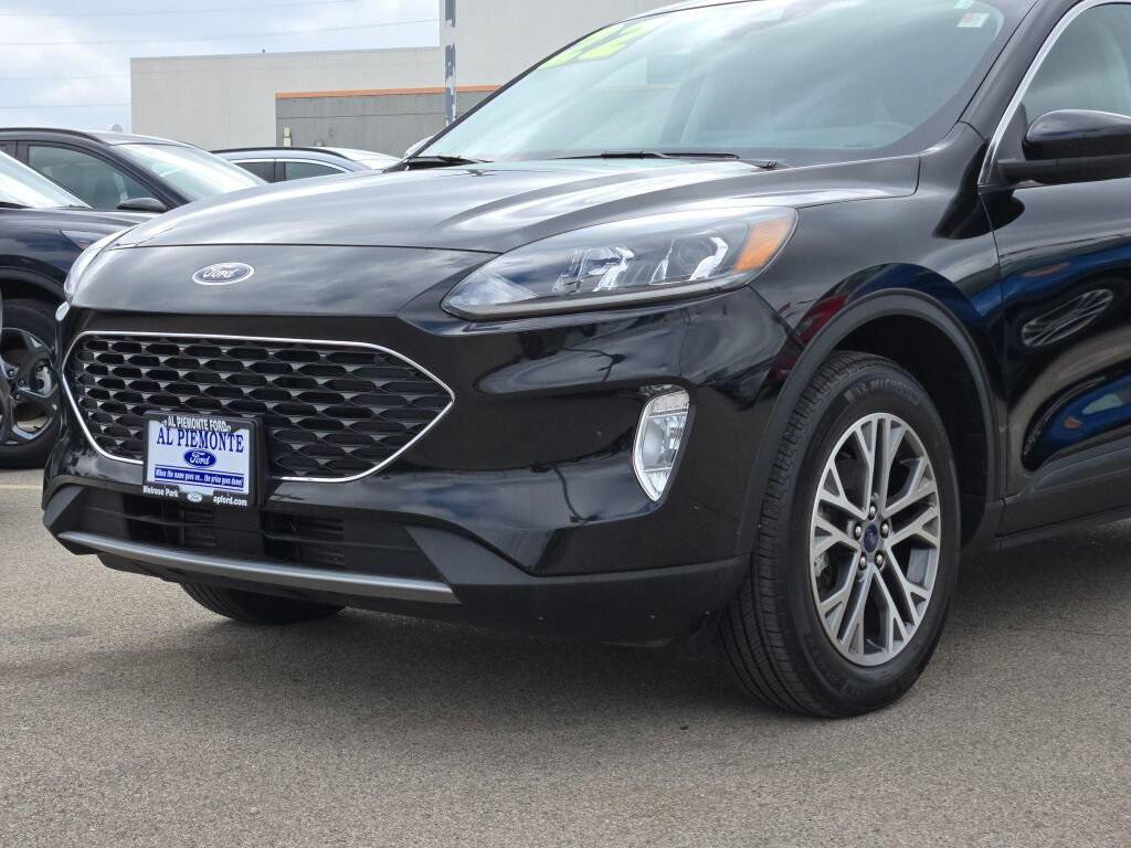 used 2022 Ford Escape car, priced at $24,295