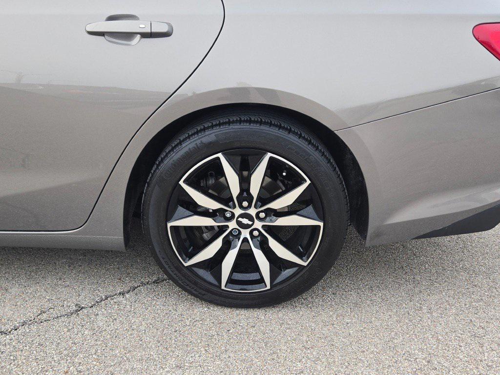 used 2018 Chevrolet Malibu car, priced at $13,995