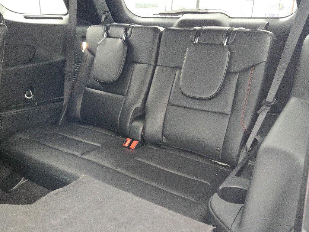 used 2023 Ford Explorer car, priced at $33,869