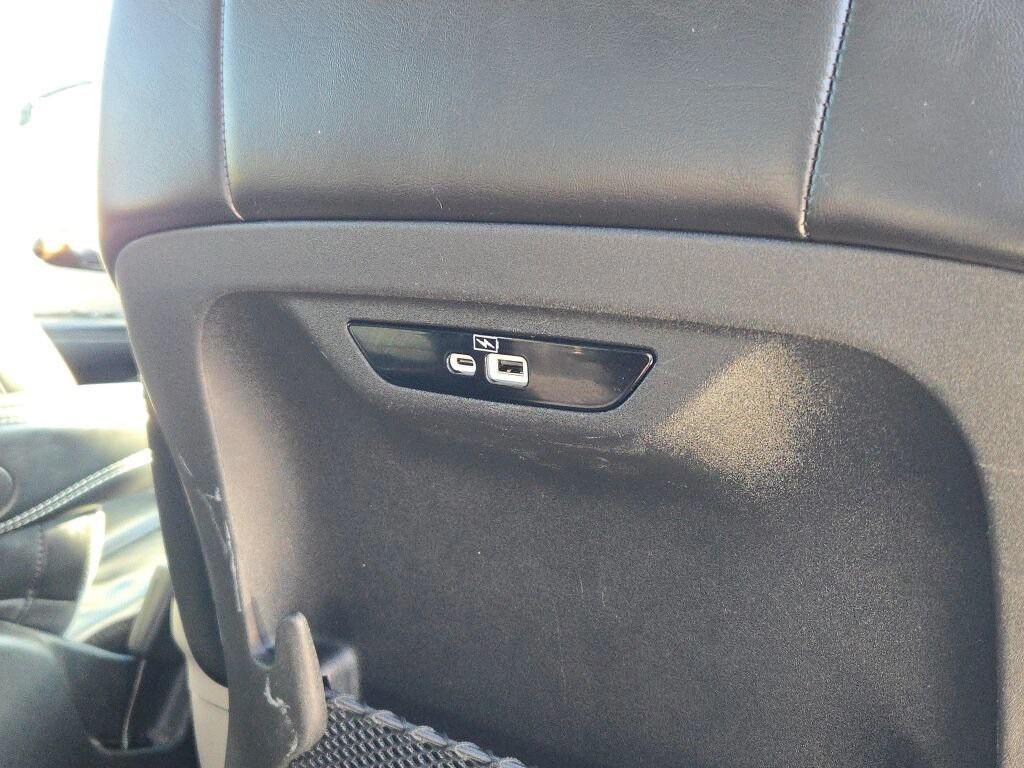 used 2024 Chrysler Pacifica car, priced at $32,995