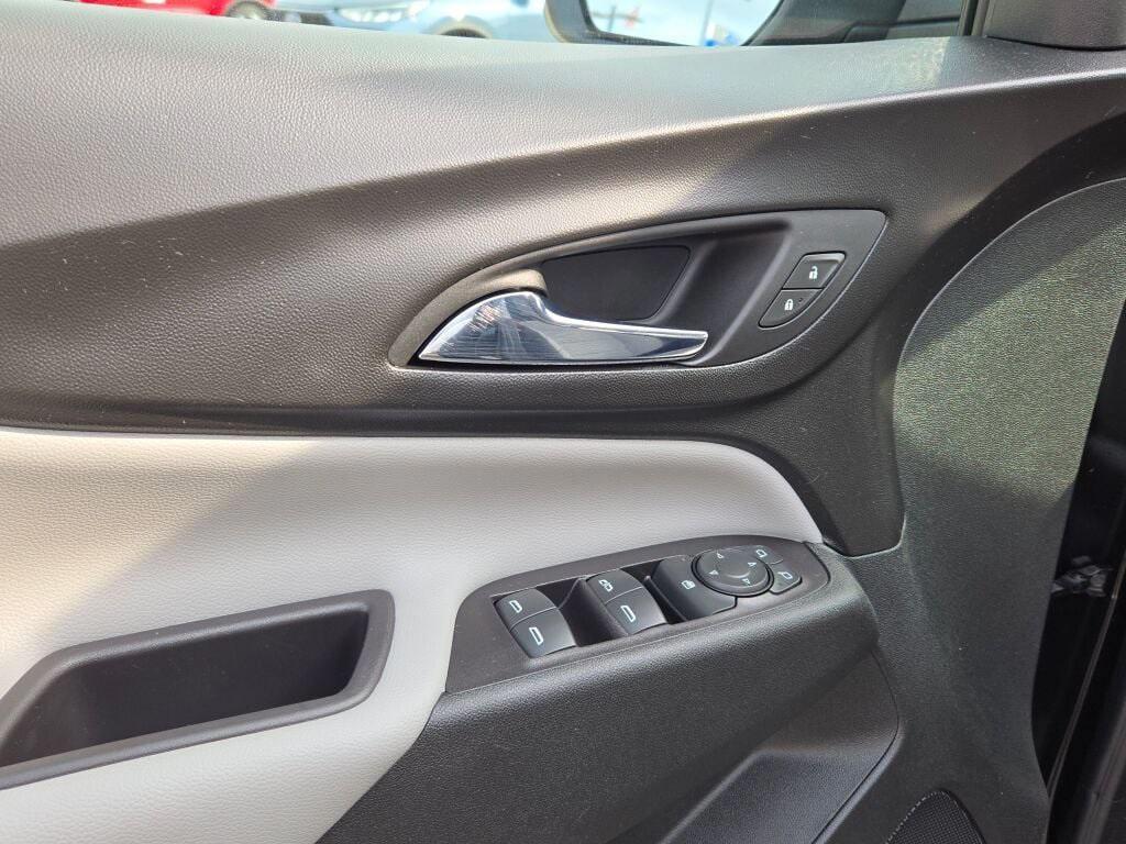 used 2020 Chevrolet Equinox car, priced at $15,595