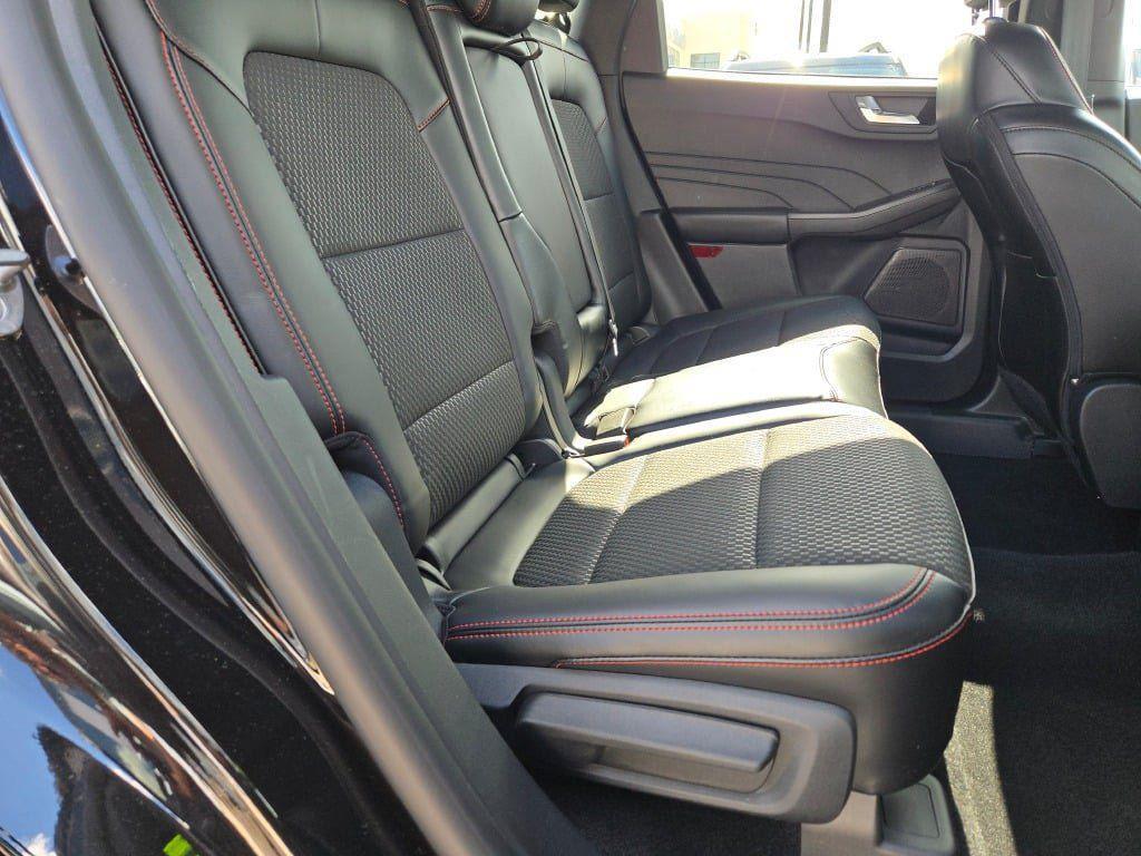 used 2024 Ford Escape car, priced at $25,907