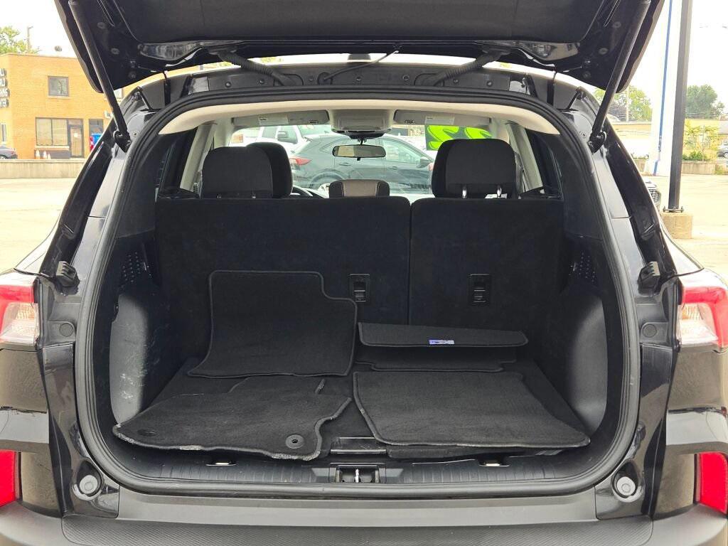 used 2022 Ford Escape car, priced at $17,584