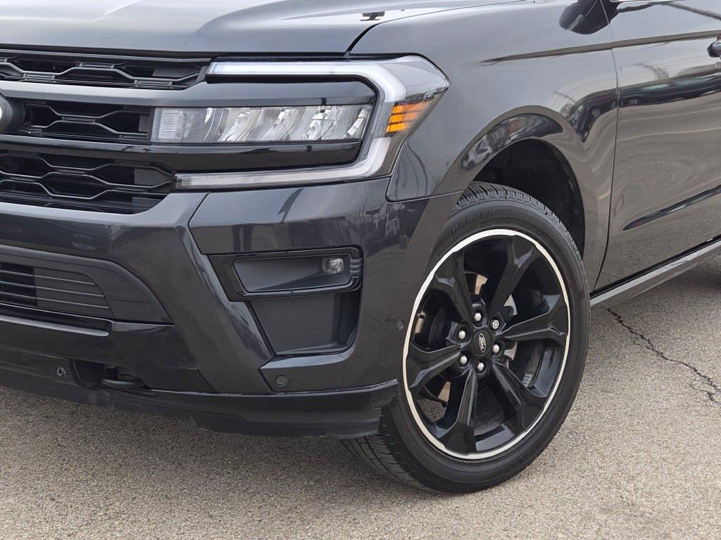 used 2022 Ford Expedition car, priced at $44,595