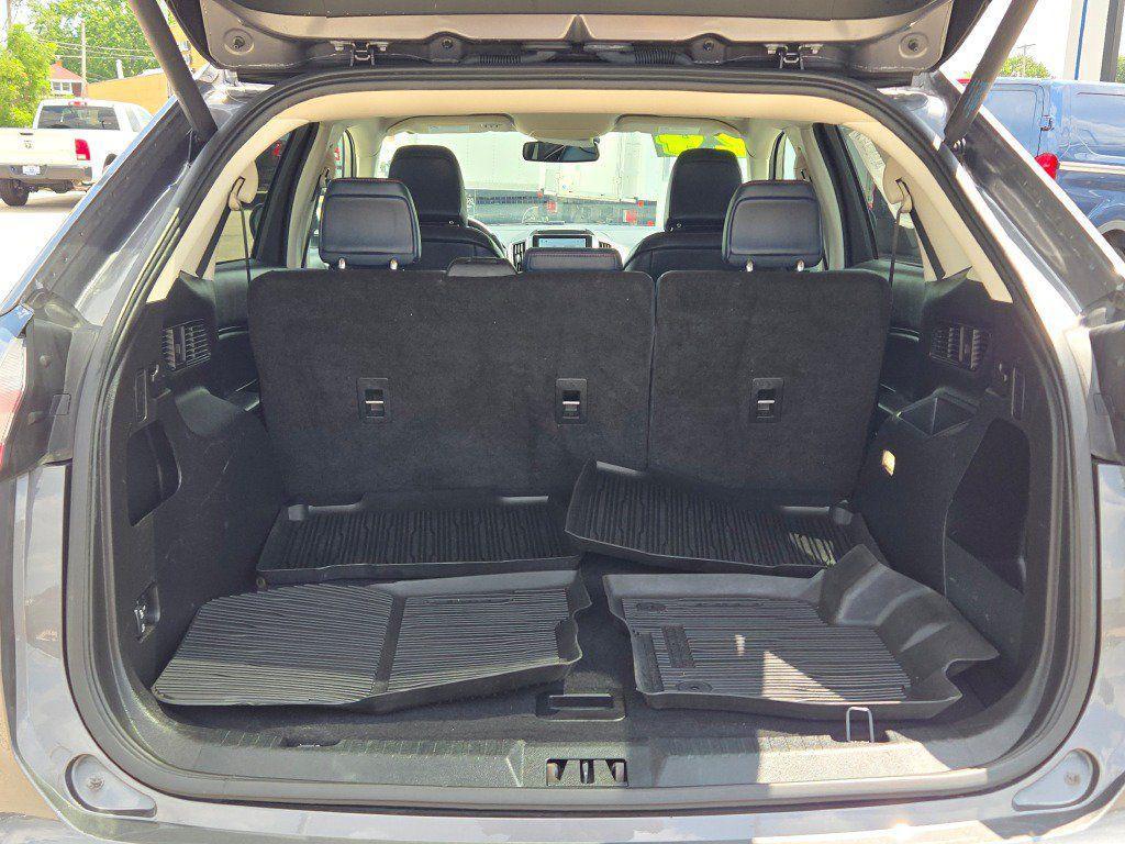used 2024 Ford Edge car, priced at $23,407