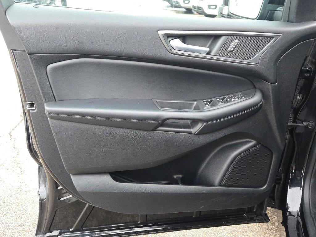 used 2022 Ford Edge car, priced at $21,968