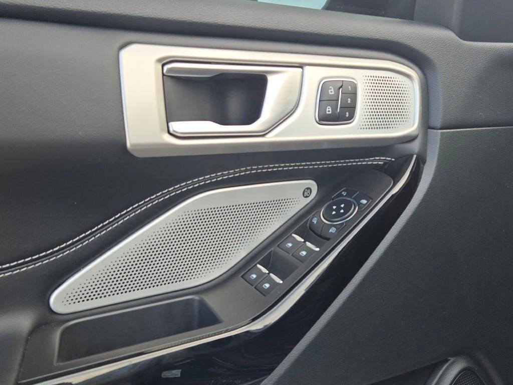 used 2023 Ford Explorer car, priced at $43,351