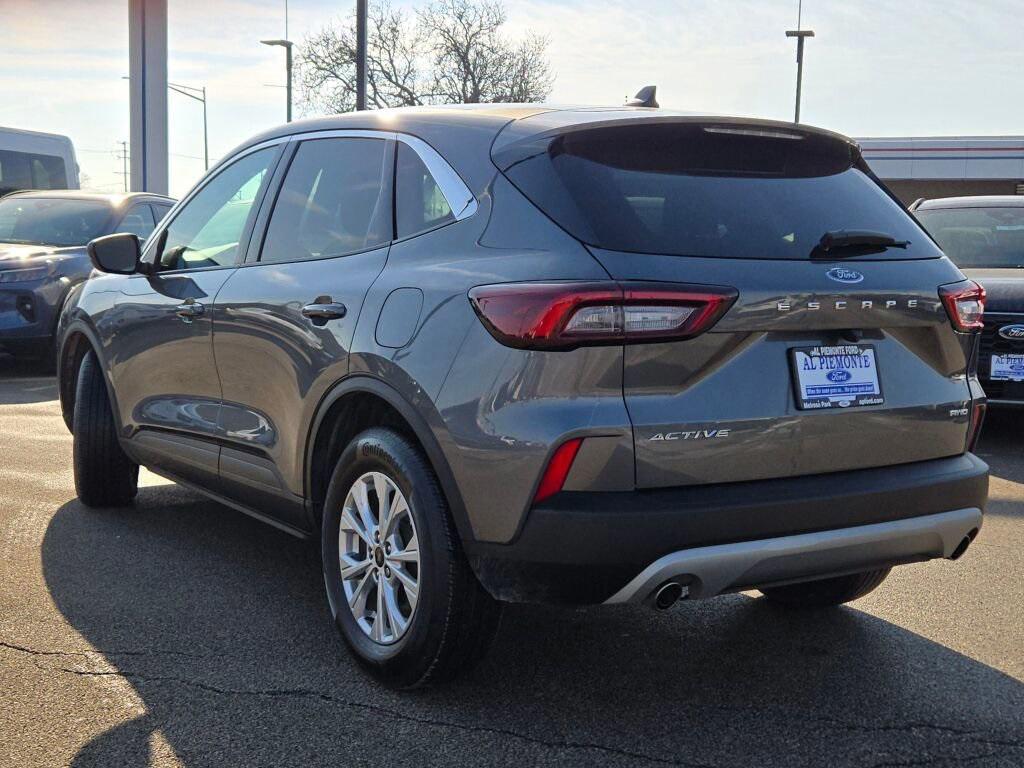 used 2023 Ford Escape car, priced at $22,999