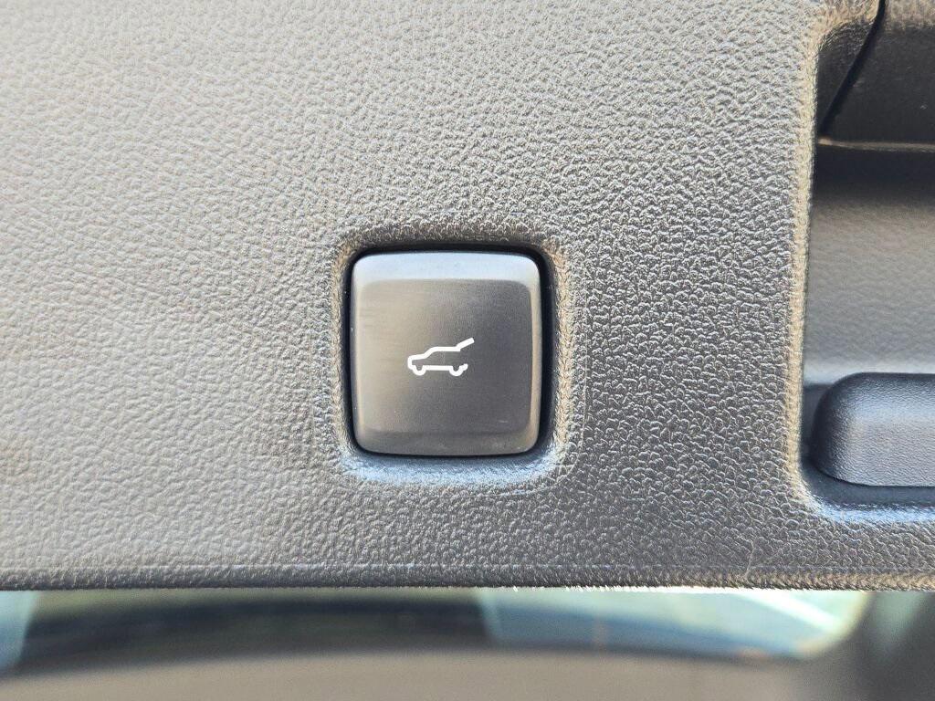 used 2023 Ford Escape car, priced at $22,999