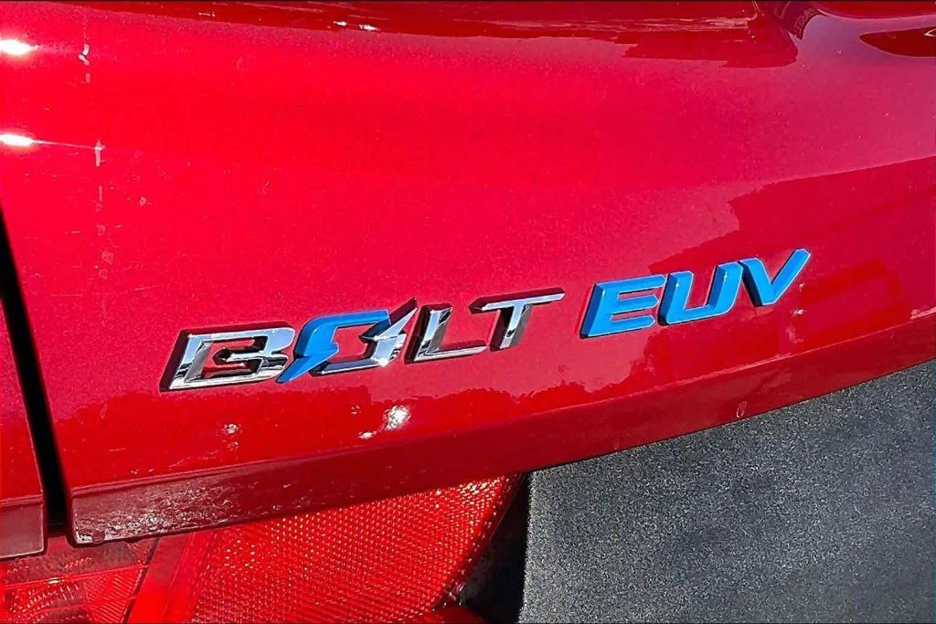 used 2023 Chevrolet Bolt EUV car, priced at $16,386