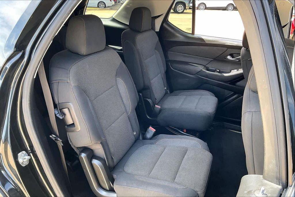 used 2020 Chevrolet Traverse car, priced at $19,470
