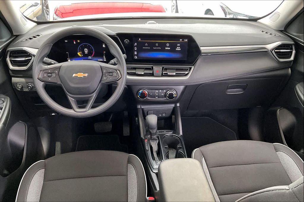 used 2025 Chevrolet TrailBlazer car, priced at $23,342