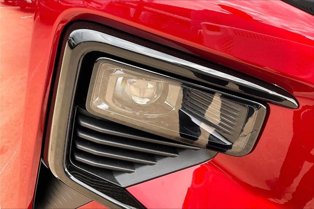 new 2026 Chevrolet Traverse car, priced at $43,550