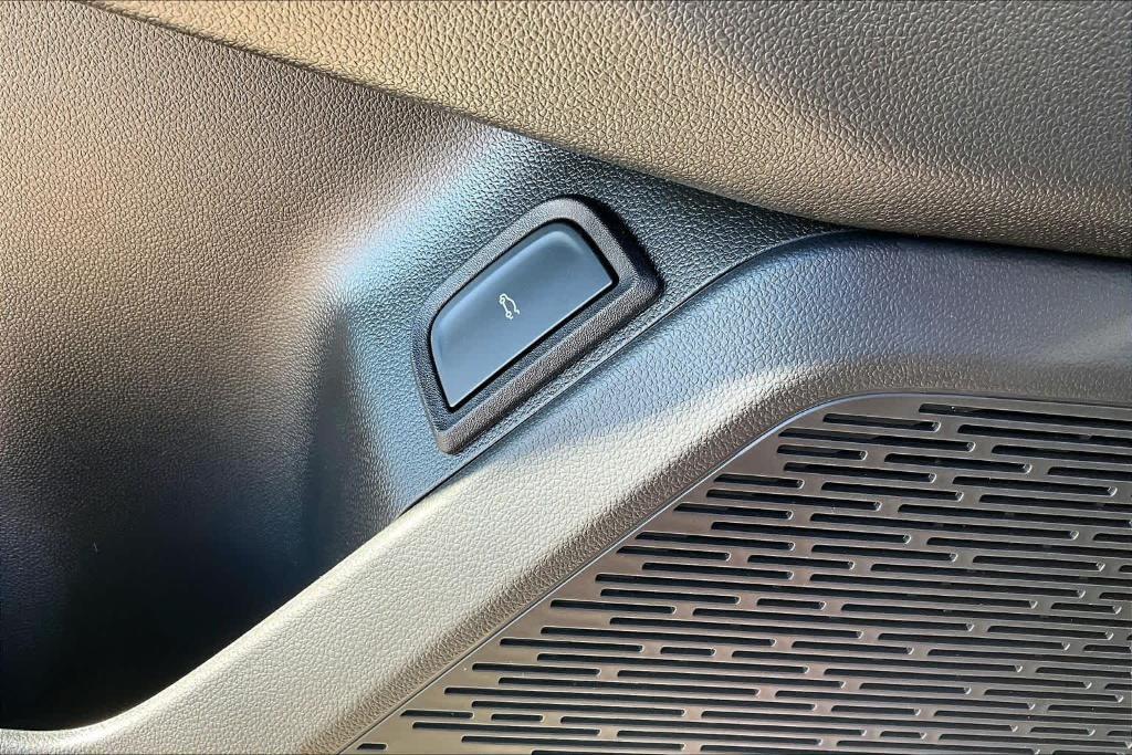 new 2026 Chevrolet Equinox car, priced at $37,035