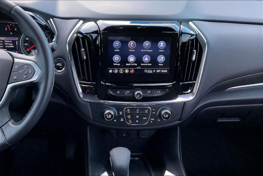 used 2023 Chevrolet Traverse car, priced at $31,282