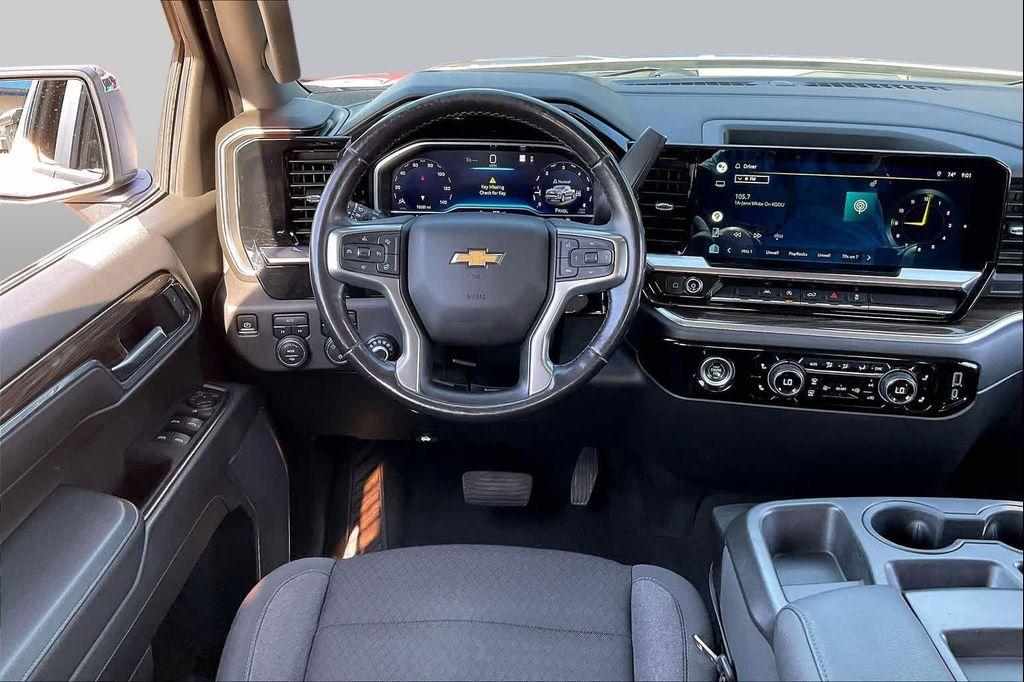 used 2022 Chevrolet Silverado 1500 car, priced at $32,472