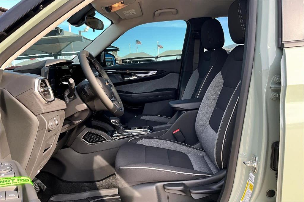 new 2026 Chevrolet TrailBlazer car, priced at $25,515