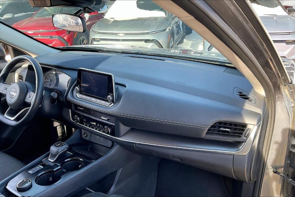 used 2024 Nissan Rogue car, priced at $20,999