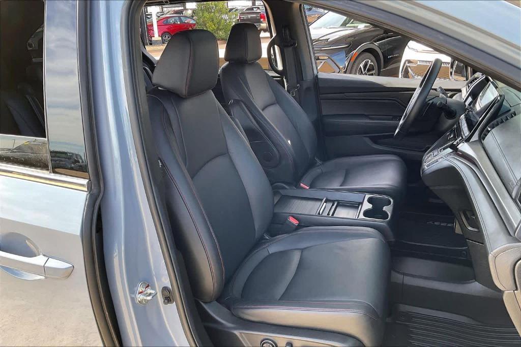 used 2024 Honda Odyssey car, priced at $34,363