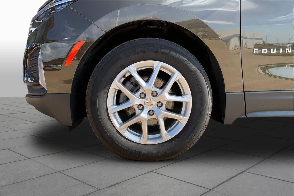 used 2024 Chevrolet Equinox car, priced at $25,323
