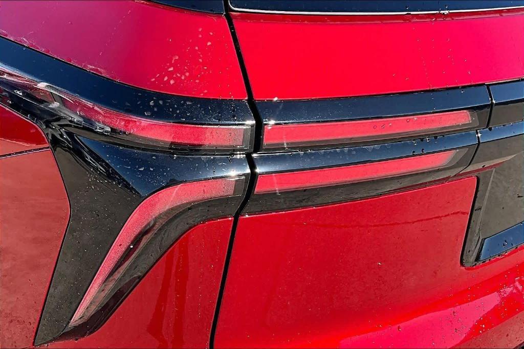 new 2026 Chevrolet Traverse car, priced at $41,165