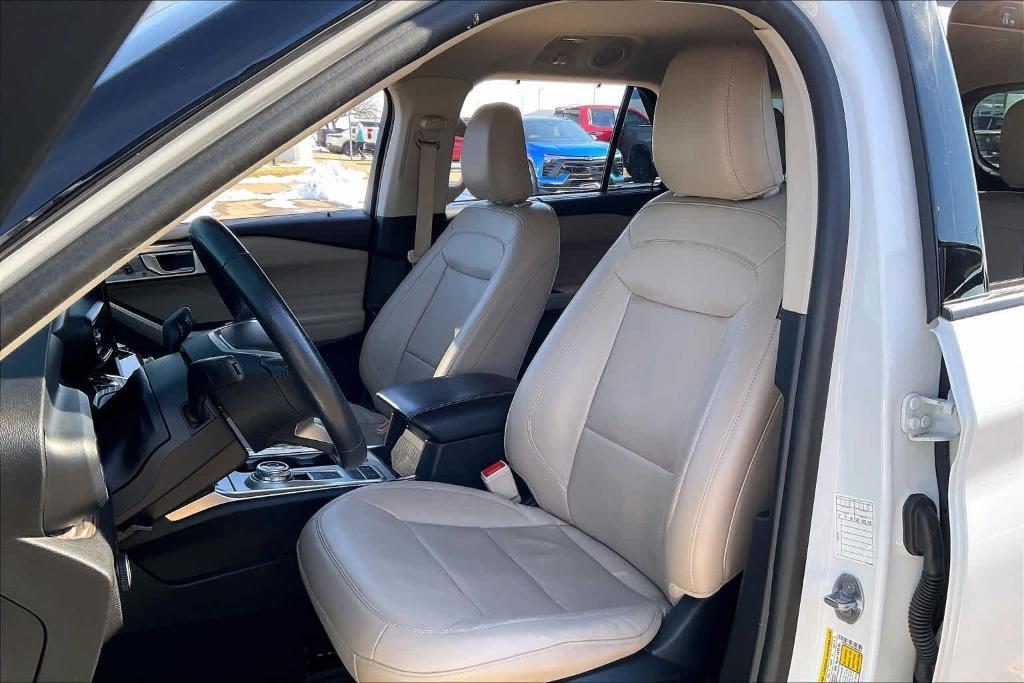 used 2023 Ford Explorer car, priced at $27,999