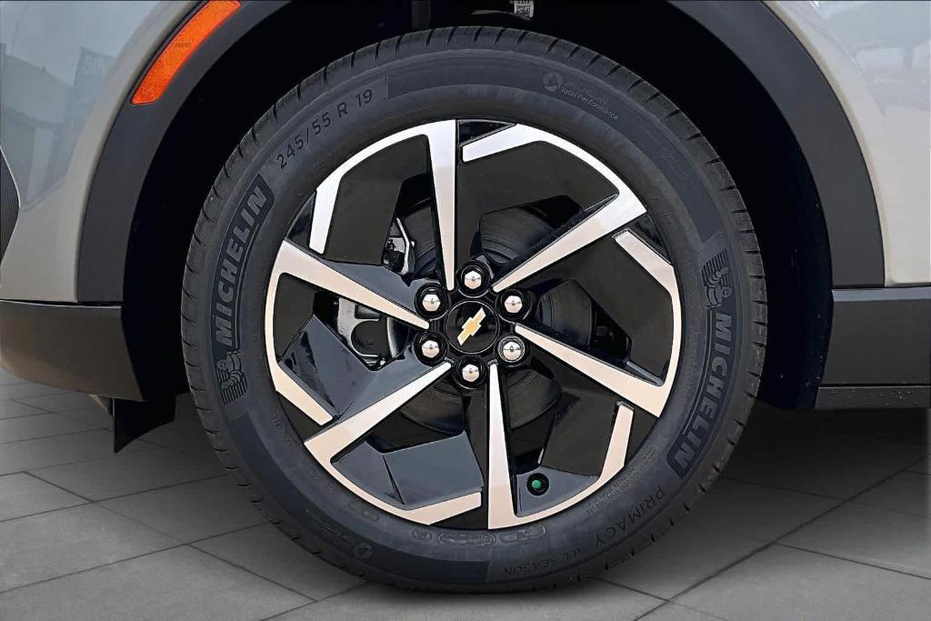 new 2026 Chevrolet Equinox EV car, priced at $26,445