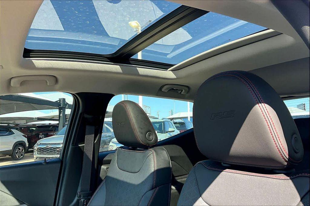 new 2027 Chevrolet Bolt car, priced at $32,185