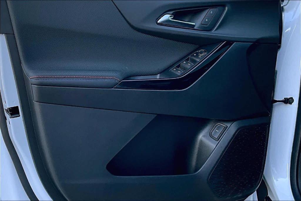 new 2026 Chevrolet Equinox car, priced at $37,885