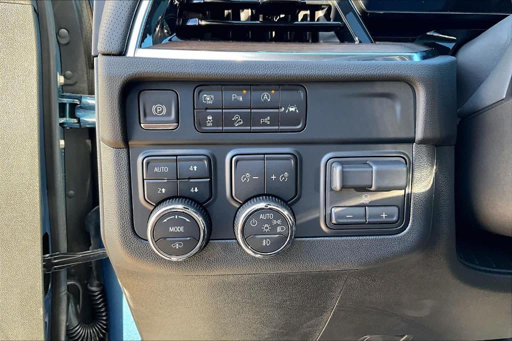 new 2025 Chevrolet Tahoe car, priced at $86,830