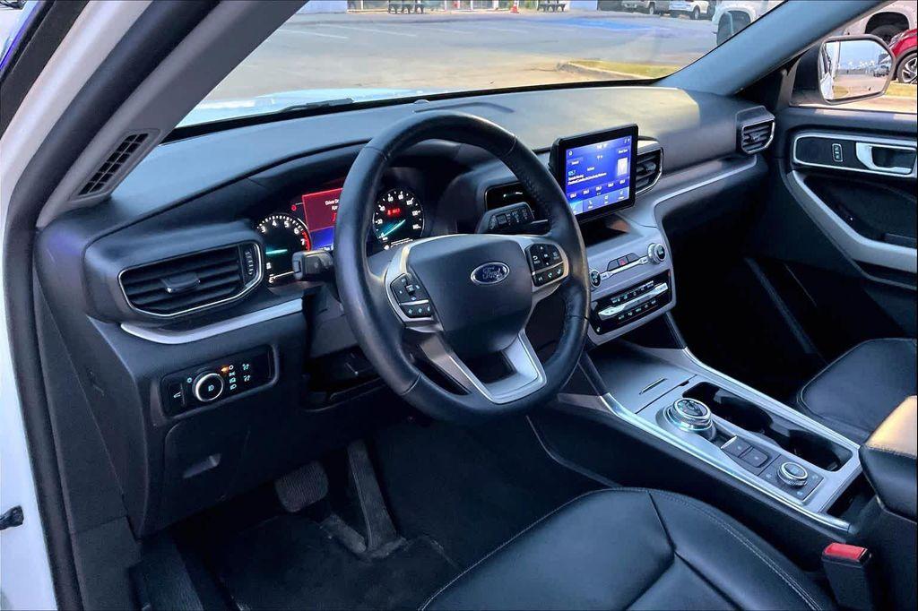 used 2024 Ford Explorer car, priced at $27,500