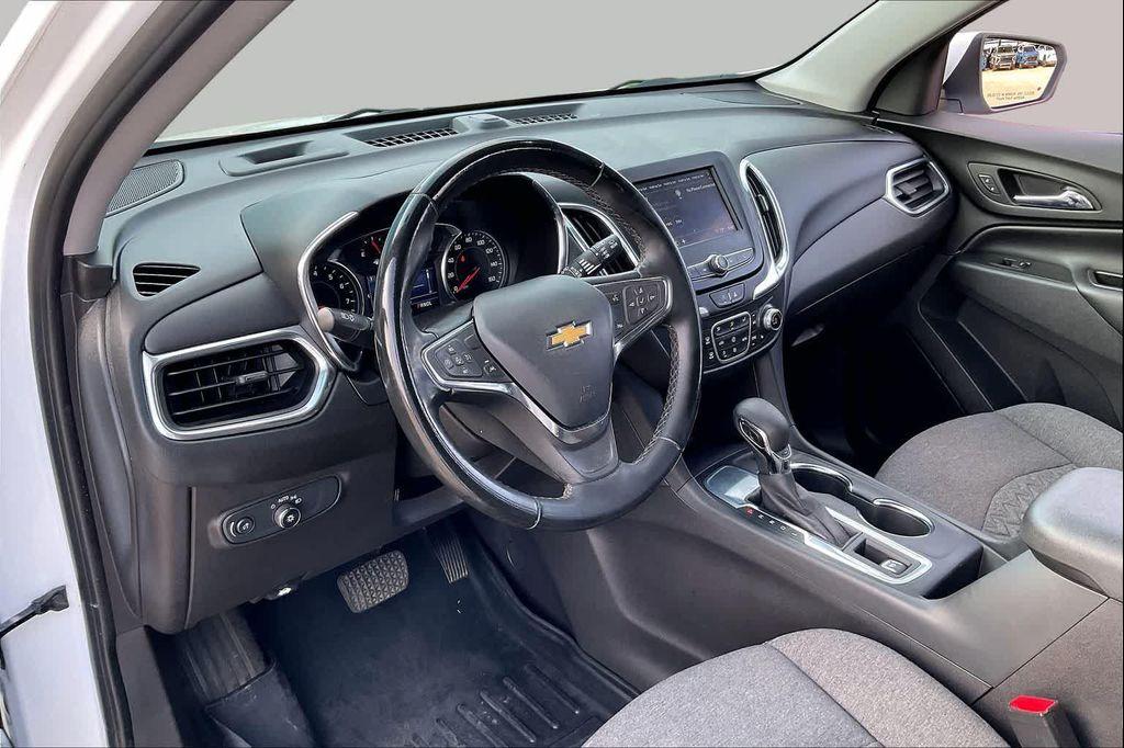 used 2024 Chevrolet Equinox car, priced at $23,699