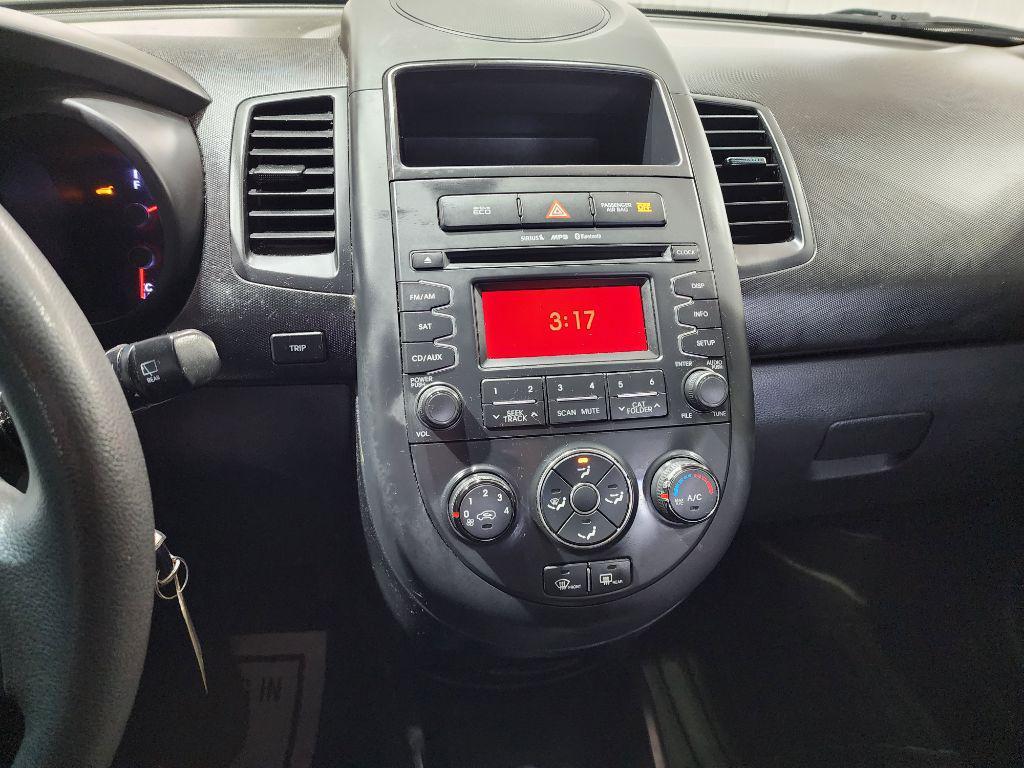 used 2013 Kia Soul car, priced at $2,950