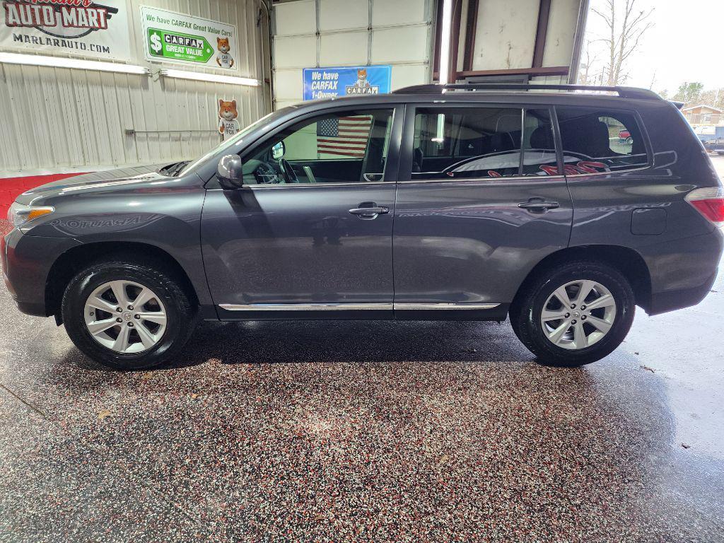 used 2013 Toyota Highlander car, priced at $11,990