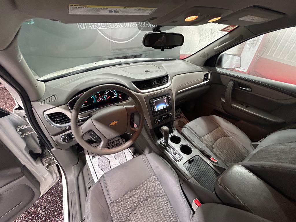 used 2015 Chevrolet Traverse car, priced at $5,990