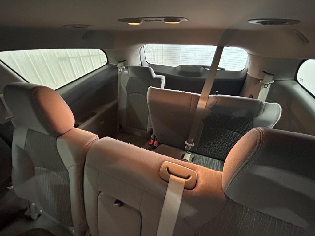 used 2015 Chevrolet Traverse car, priced at $5,990