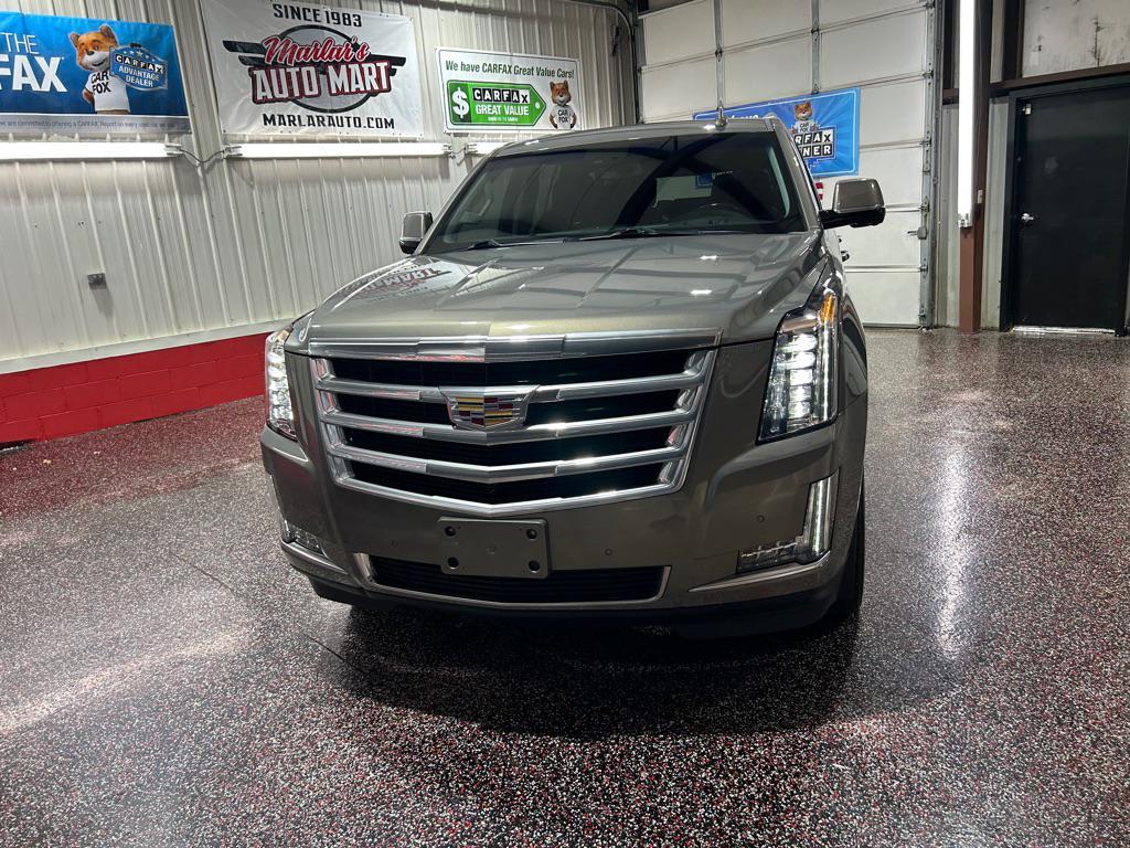 used 2019 Cadillac Escalade ESV car, priced at $26,888