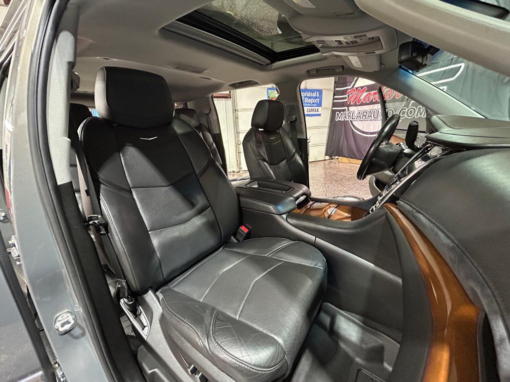 used 2019 Cadillac Escalade ESV car, priced at $26,888