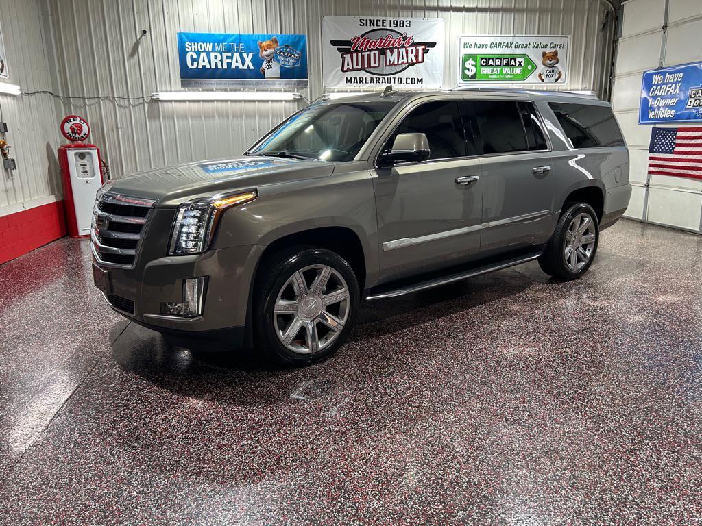 used 2019 Cadillac Escalade ESV car, priced at $26,888