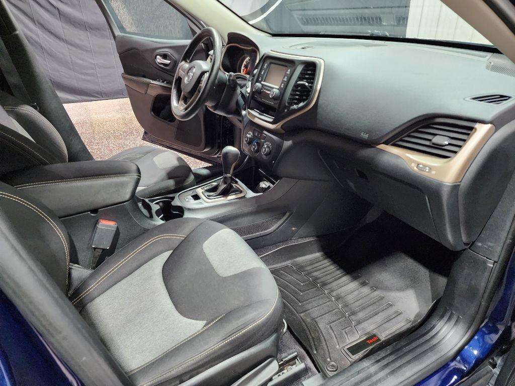 used 2016 Jeep Cherokee car, priced at $8,990