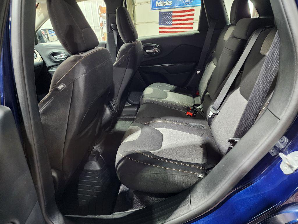 used 2016 Jeep Cherokee car, priced at $8,990