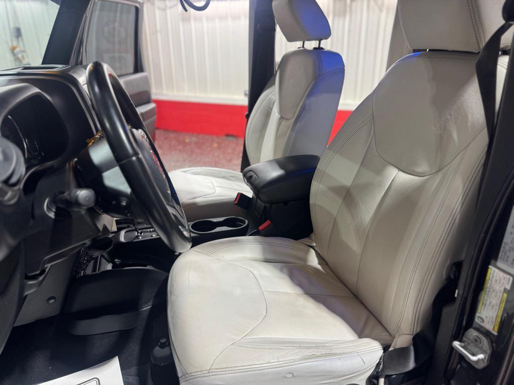 used 2017 Jeep Wrangler Unlimited car, priced at $15,990