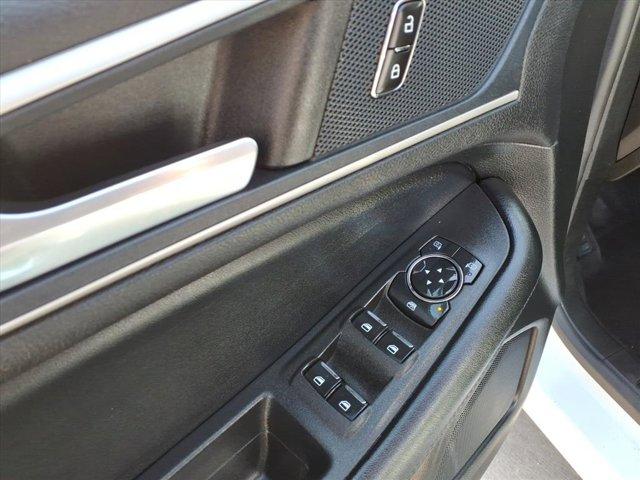 used 2023 Ford Edge car, priced at $20,995